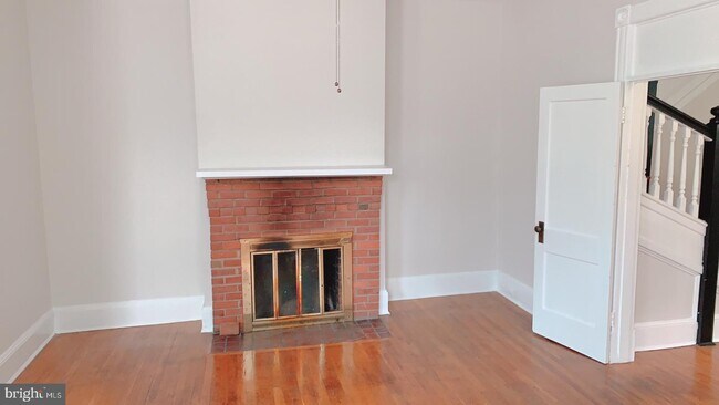 Building Photo - 3500 Whitehaven Pkwy NW