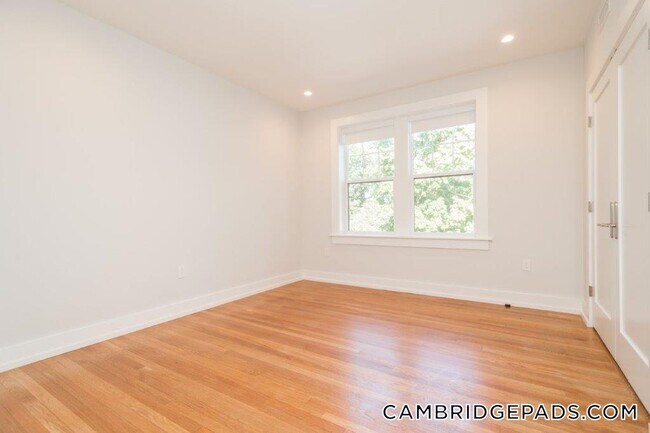 Foto del edificio - 19 Forest St