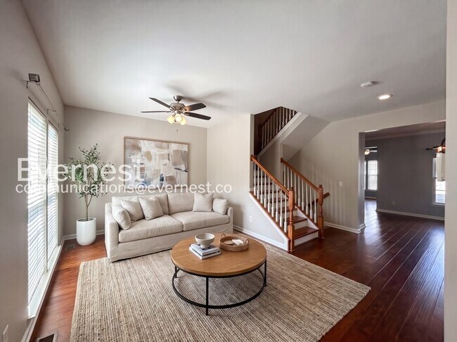 Foto del edificio - 7703 Porter House Dr