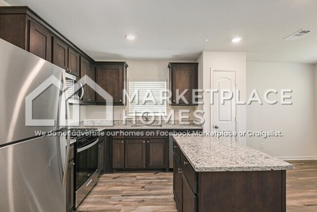 Foto del edificio - 10840 Gray Mare Dr