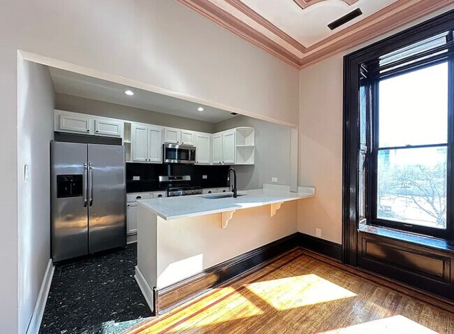 Foto del edificio - 238 S Ashland Ave