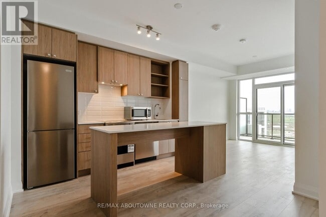 Building Photo - 50 George Butchart Dr