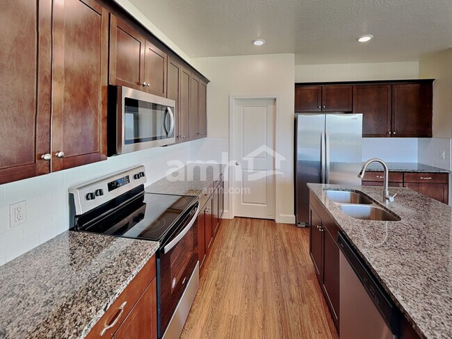 Foto del edificio - 1175 Wagon Way