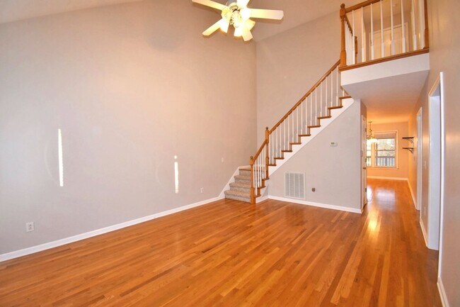 Foto del edificio - 3BR/2BA in heart of Mboro, great fenced in...