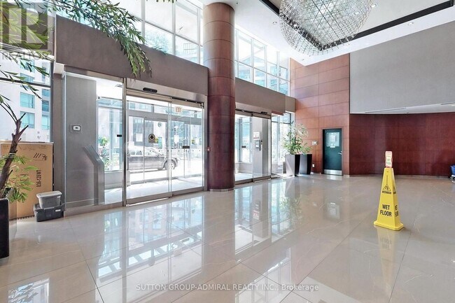 Photo du bâtiment - 231 Fort York Blvd