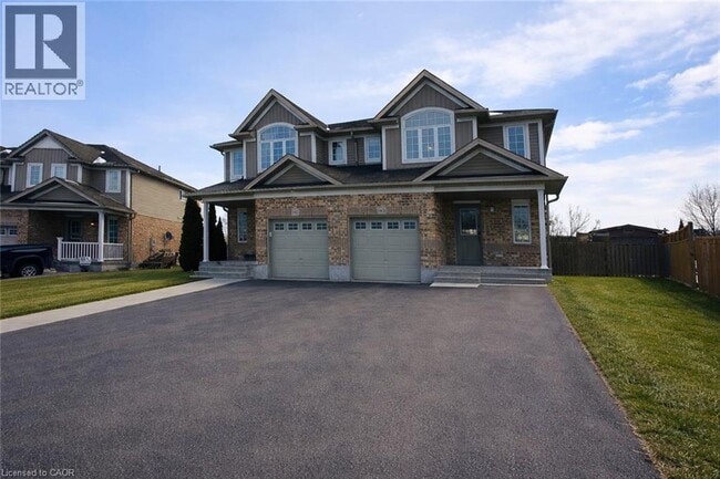 Building Photo - 143 Brenneman Dr