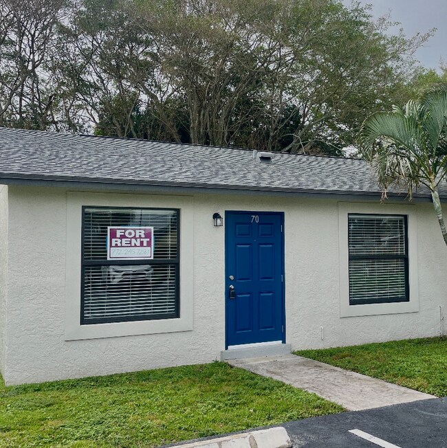 Foto del edificio - 3572 Montante Blvd