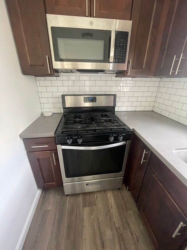 Interior Photo - Windsor Court