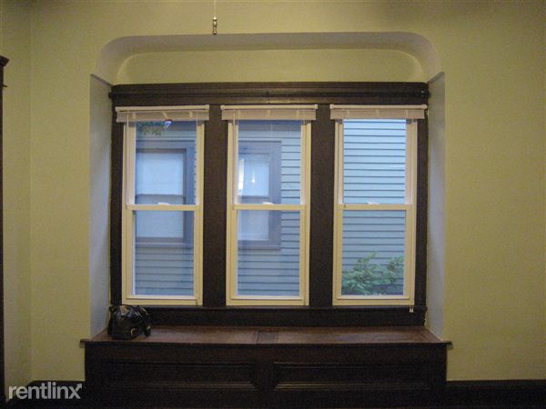 Fotografía del edificio - 1539 Rosewood Ave