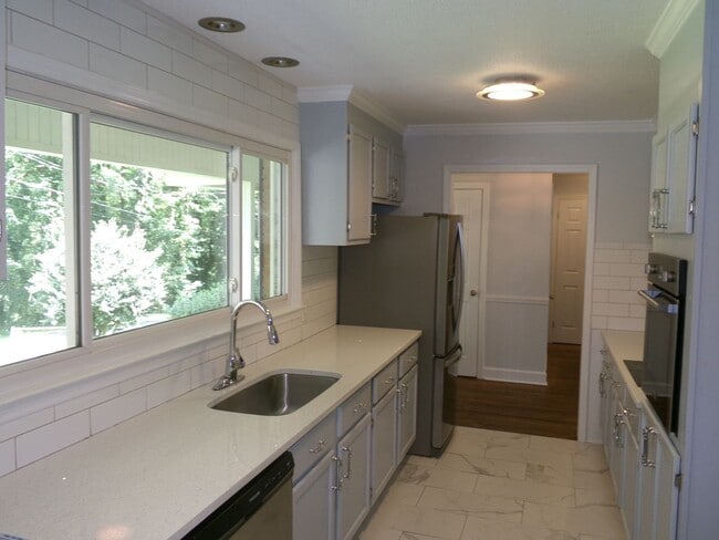 Building Photo - This one has been remodelled inside and out!