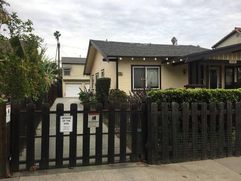 1448 S Dunsmuir Ave Unit 1448, Los Angeles, CA 90019 Apartments in