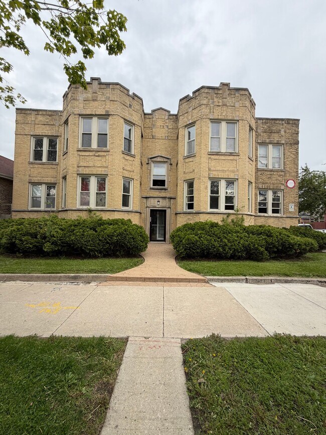Photo - 6559 S Mozart St Apartment