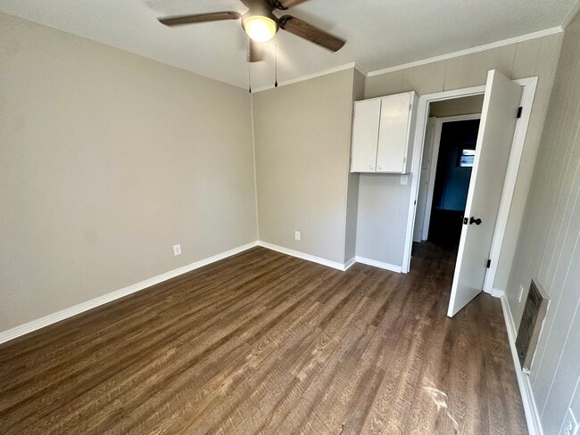 Foto del edificio - 1929 4th Ave N