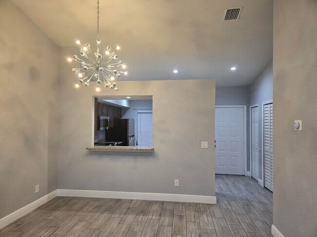 Foto del edificio - 14341 Island Cove Dr