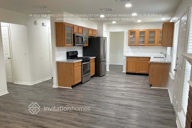 Building Photo - 18815 Jodywood Dr