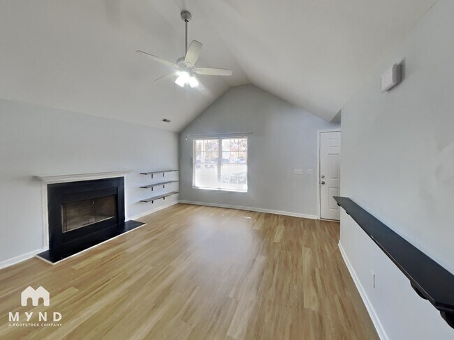 Foto del edificio - 3400 Fatima Ct