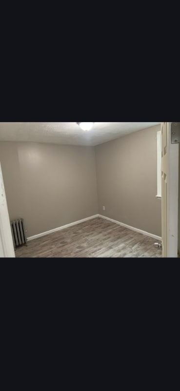 Building Photo - 52 Hilton St