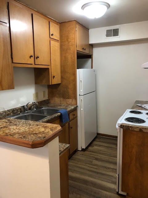 Photo - MarCon Capitol Apartments