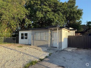 Building Photo - 2962 NW 46th St