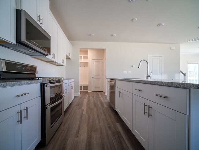 Foto del edificio - 515 Nixon Rd