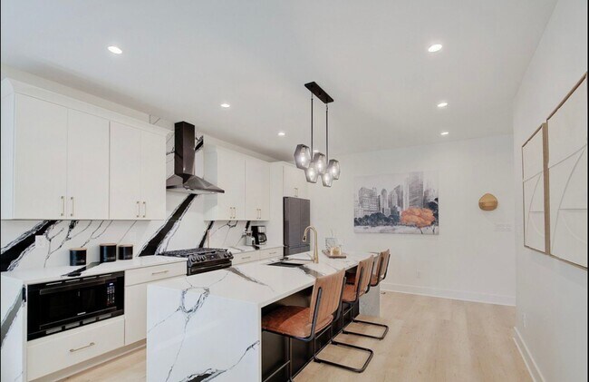 Foto del edificio - 1544 Hoyt Ave