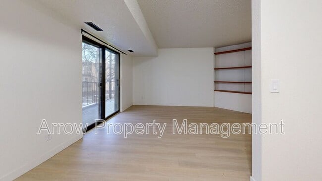 Building Photo - 205 E Arbor Ave