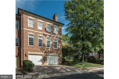 Foto principal - 2041 Mayfair McLean Ct