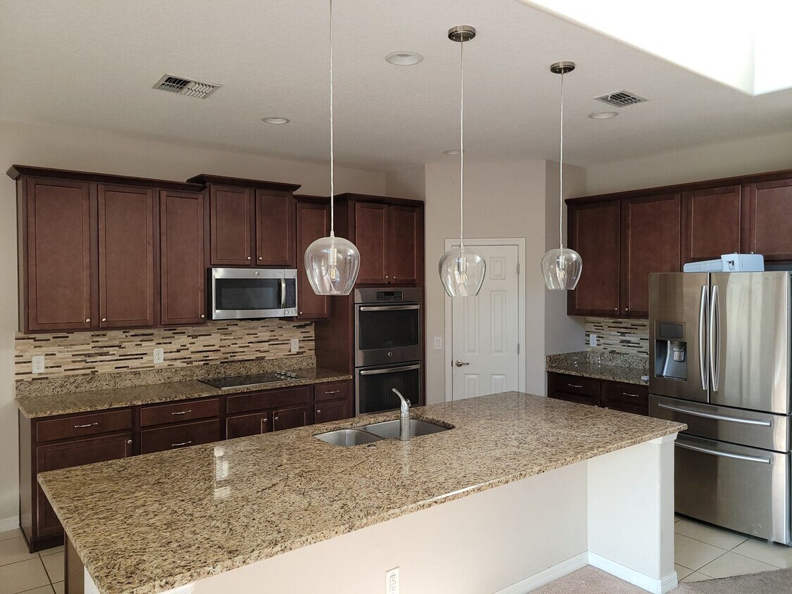 1041 Cavan Dr, Apopka, FL 32703 House Rental in Apopka, FL