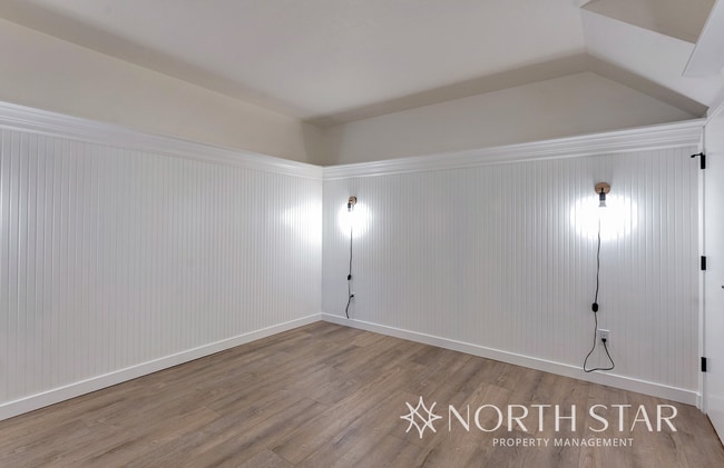 Building Photo - Total Remodel in Mt. Park near Westlake