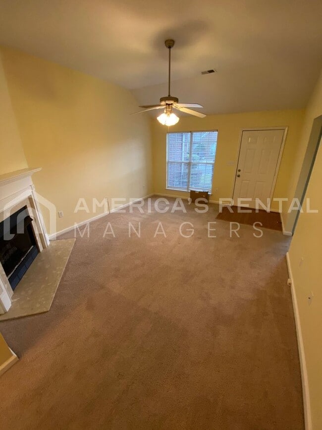 Building Photo - Home in Fultondale! COMING SOON! Deposit P...