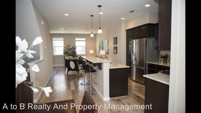 Foto del edificio - 3 br, 3.5 bath House - 1021 Thyme Walkway
