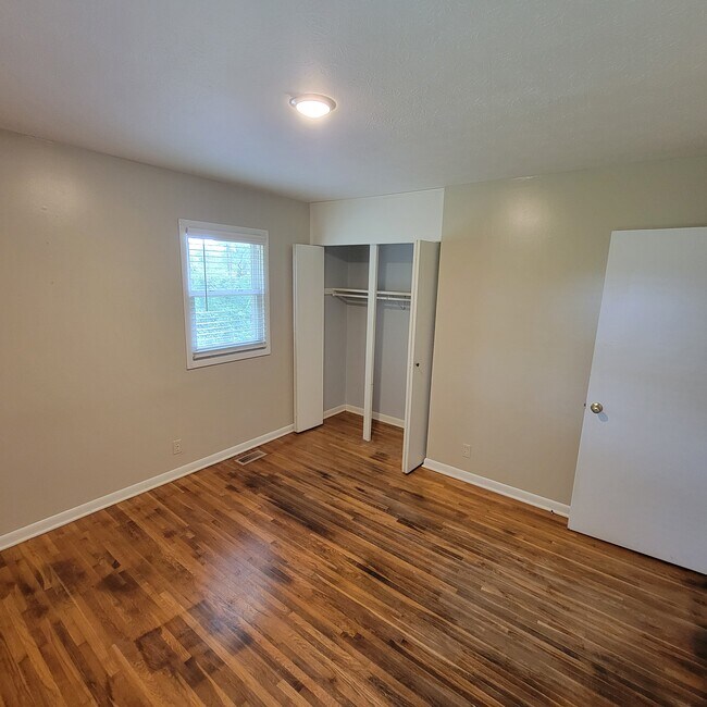 Building Photo - 2756 Deck Mountain Rd