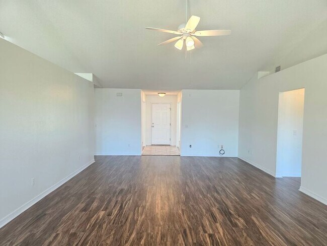 Foto del edificio - 4300 Frasier Ln