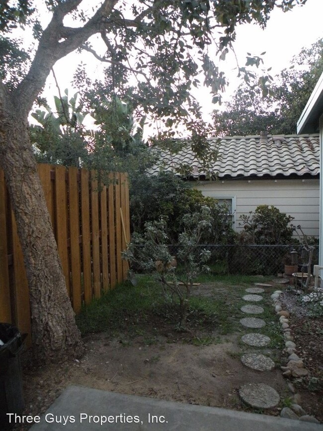 Building Photo - 2 br, 1 bath House - 4668 Orchard Ave