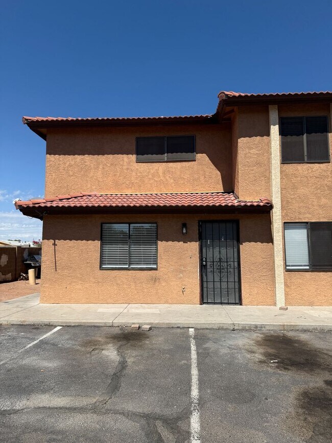 Foto del edificio - Lindsay and McKellips. Remodeled 2 bed, 2b...