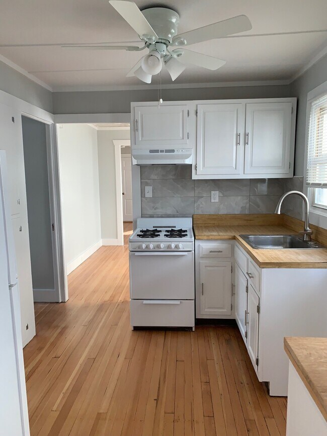 Foto del edificio - 1820 Pine Ter