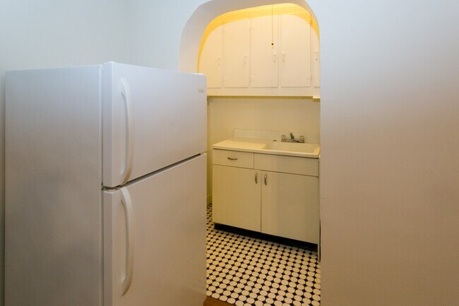 Foto del edificio - 4741 N Paulina St