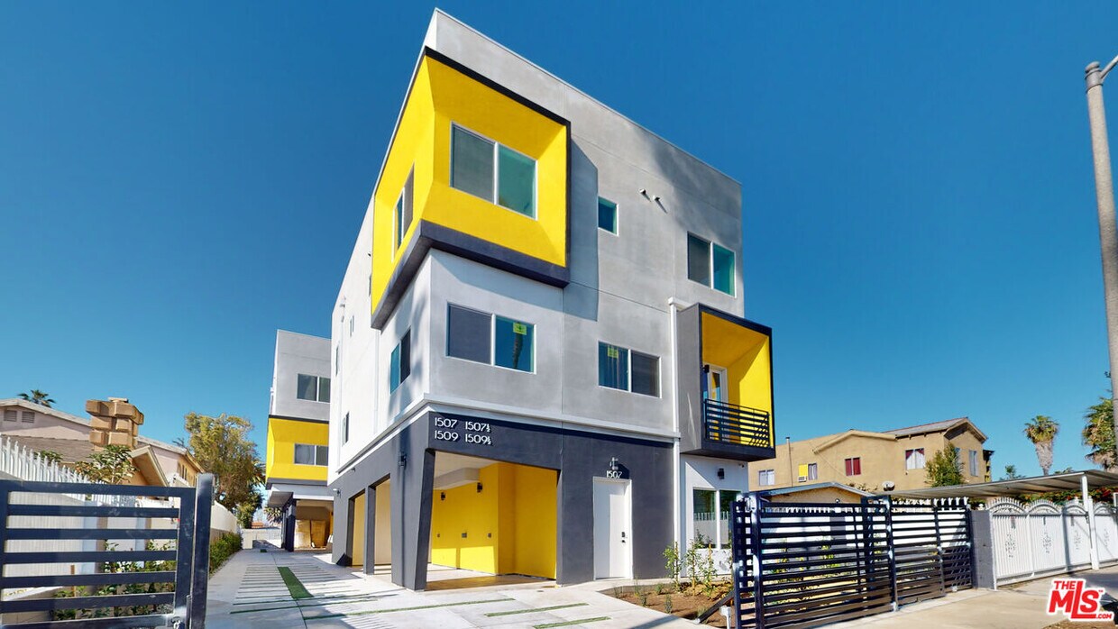 1507 S Cloverdale Ave, Los Angeles, CA 90019 Apartment for Rent in