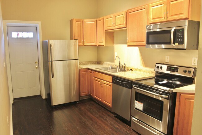 Foto del edificio - Beautifully Renovated 2 Bedroom 1 Bath SFD in Cherokee Arts District