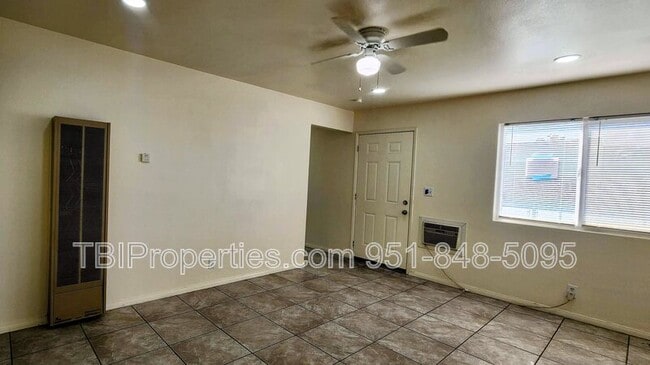 Building Photo - 515 Ramona Ave N