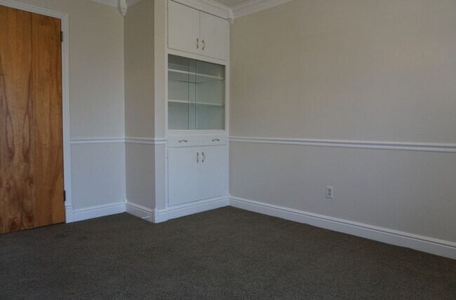 Foto del edificio - Murray 5 Bedroom Rambler Home