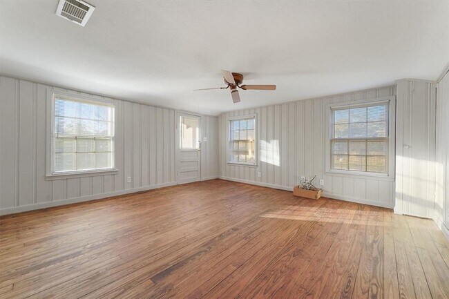 Building Photo - 12222 Nola Ct