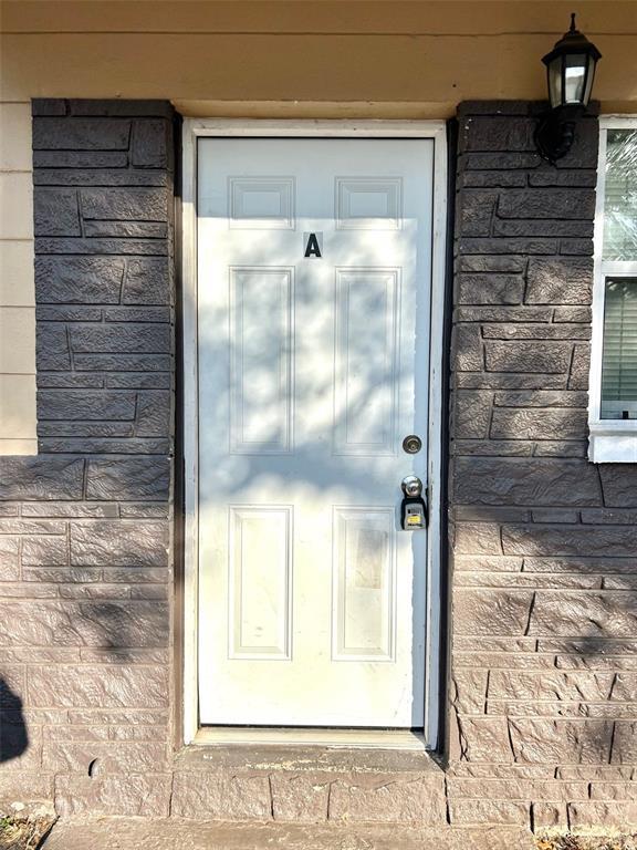 Foto del edificio - 9601 N 10th St