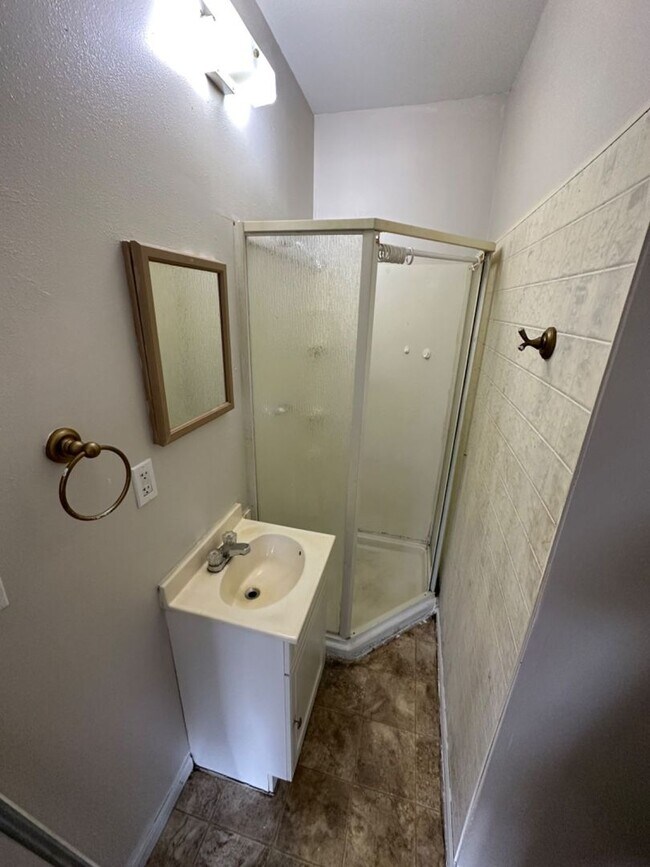 Foto del edificio - 7042 W Greenfield Ave