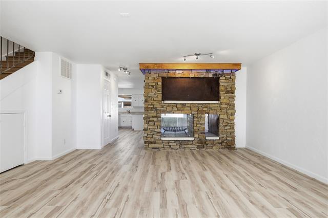 Foto del edificio - 5810 Marina Dr