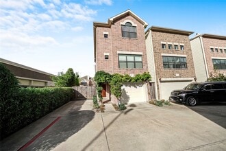 Building Photo - 650 Westcross St