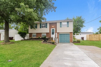 Building Photo - 10004 Fernhaven Ct