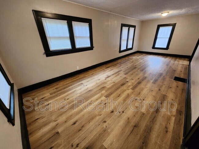 Foto del edificio - 1321 S 19th St