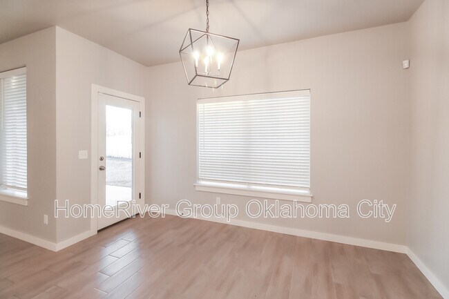 Foto del edificio - 501 NW 176th St