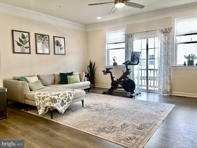 Foto del edificio - 14327 Summit View Ln